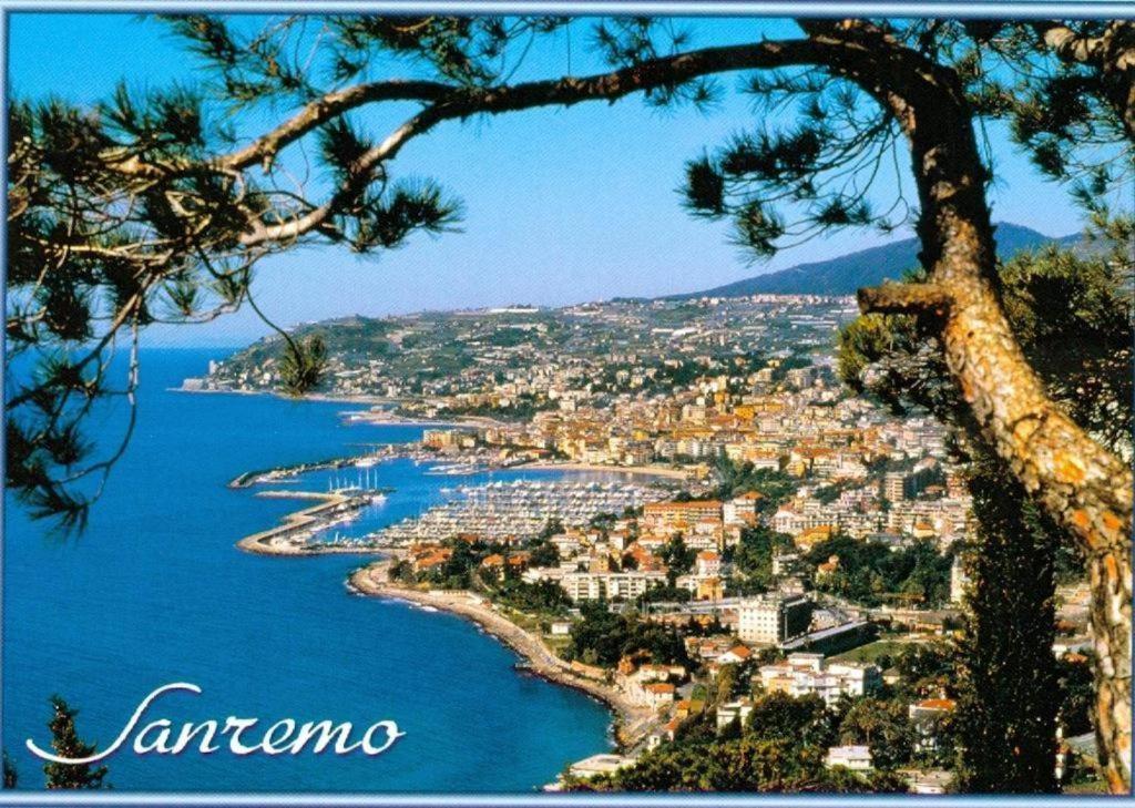 Casa Rosa Lucia Centrale Con Parcheggio Sanremo Exterior foto